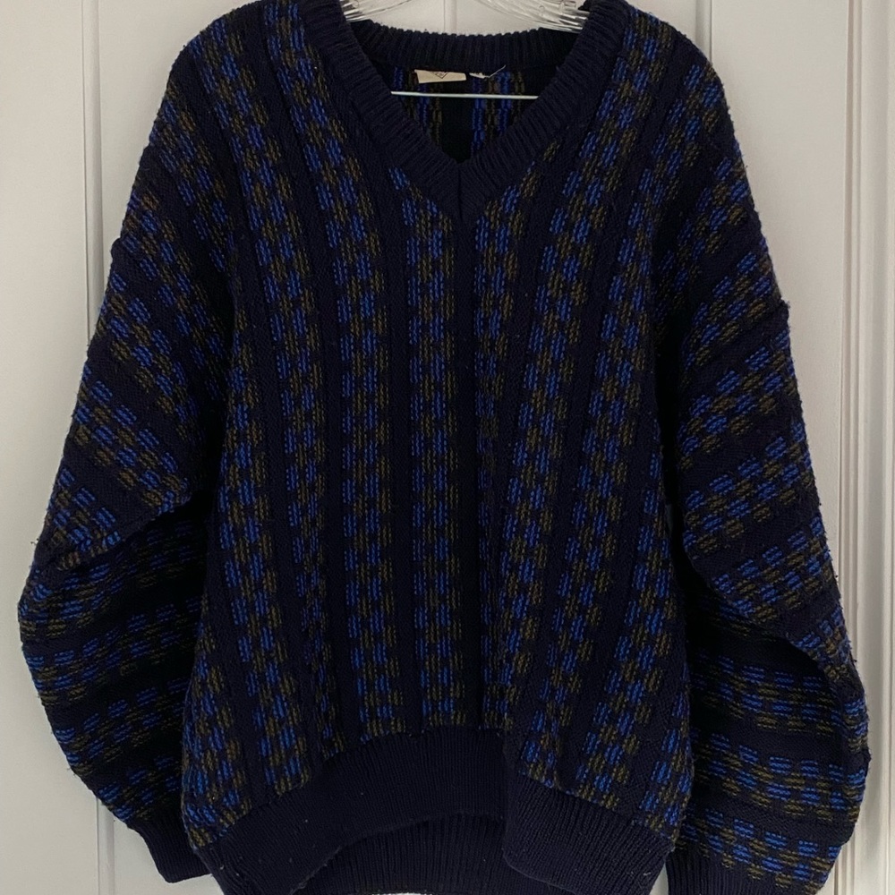 Vintage Black and Blue V-Neck Sweater